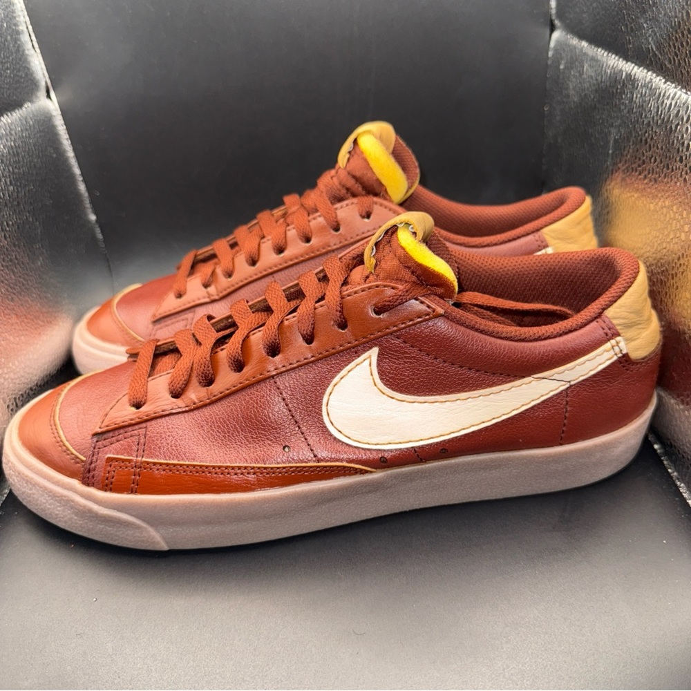 Size 9 - Nike Blazer '77 EMB Low Inspected By Swoosh Men, Clean, No Box, Great - Picture 2 of 10